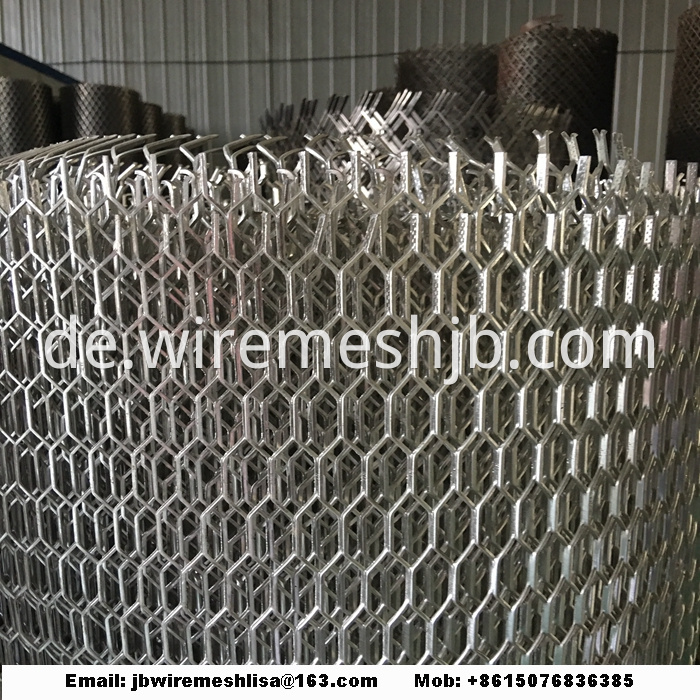 Powder Coated And Galvanized Expanded Steel Mesh